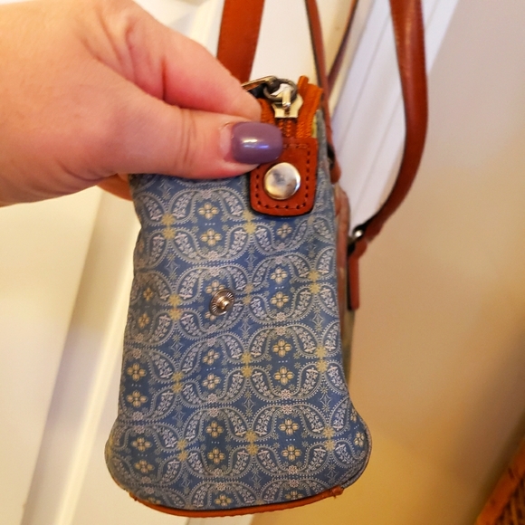 EUC set of Vintage Fossil leather patchwork shoulder bag and wallet - Picture 5 of 16